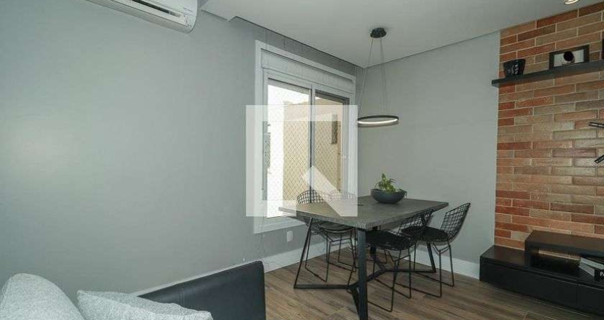 Cobertura para Aluguel - Higienópolis, 2 Quartos,  126 m² - Porto Alegre