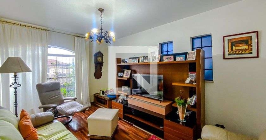 Casa para Aluguel - Mooca, 3 Quartos,  220 m² - São Paulo