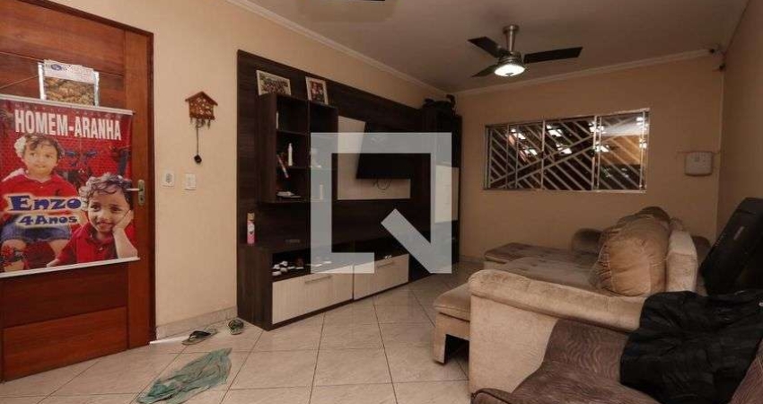 Casa para Aluguel - Jardim Santa Adelia, 3 Quartos,  230 m² - São Paulo