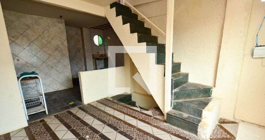 Casa para Aluguel - Boa Vista, 2 Quartos,  180 m² - Belo Horizonte