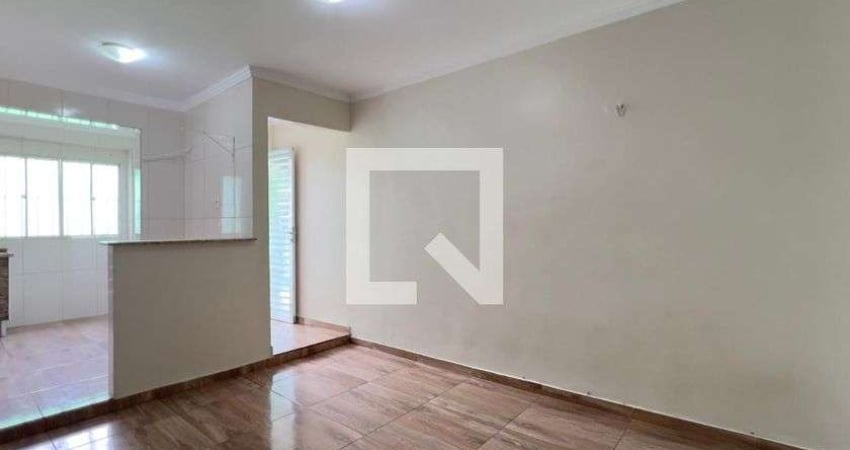 Casa para Aluguel - Jardim Celia, 1 Quarto,  46 m² - Guarulhos