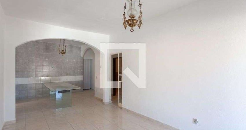 Casa para Aluguel - Copacabana, 2 Quartos,  80 m² - Belo Horizonte