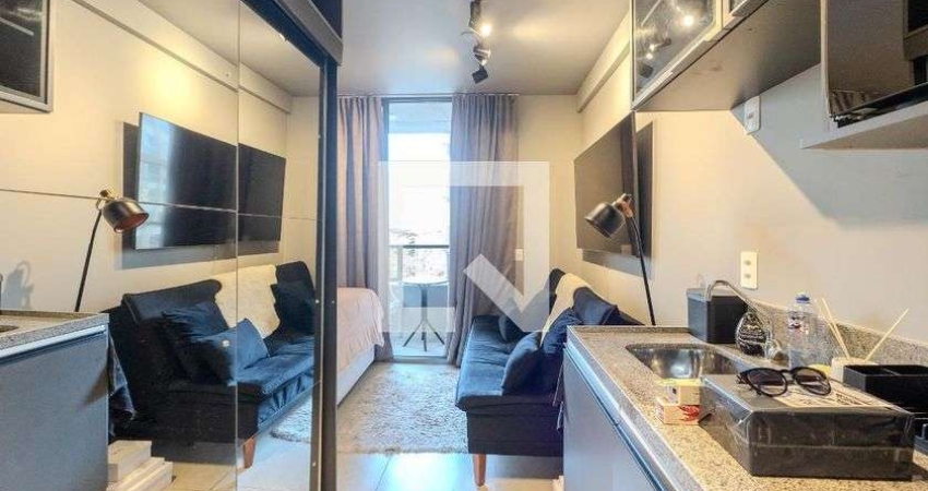 Kitnet / Stúdio para Aluguel - Consolação, 1 Quarto,  25 m² - São Paulo