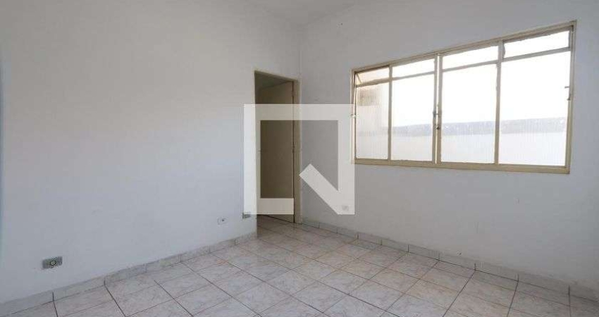 Casa para Aluguel - Jardim Independência, 1 Quarto,  40 m² - São Paulo