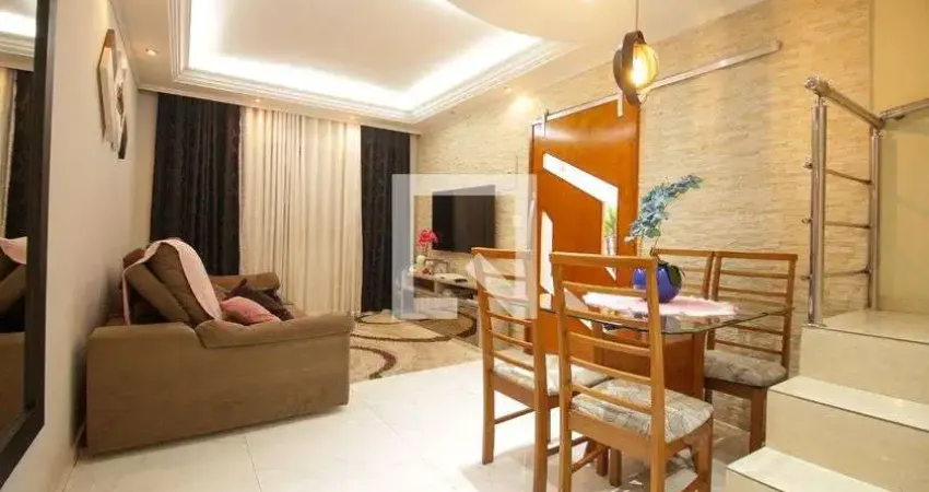 Casa para Aluguel - Cidade Satelite Santa Barbara, 3 Quartos,  250 m² - São Paulo