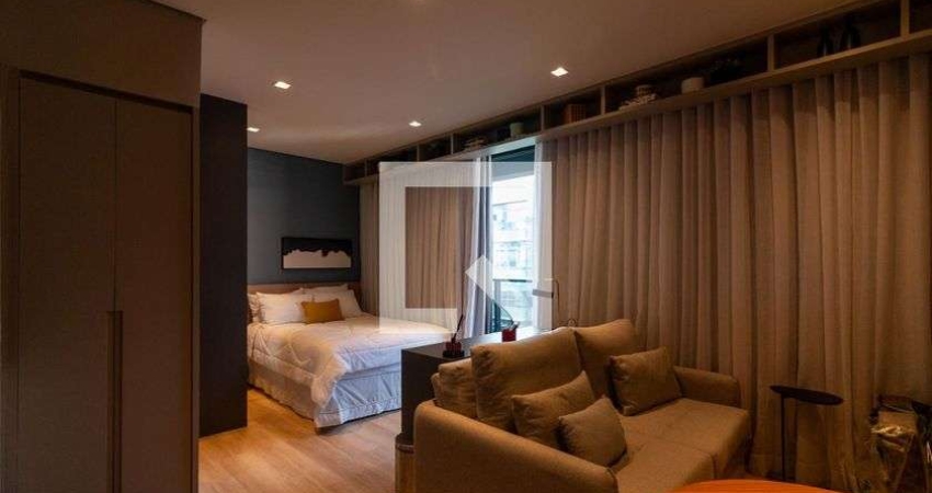Kitnet / Stúdio para Aluguel - Vila Olímpia, 1 Quarto,  55 m² - São Paulo