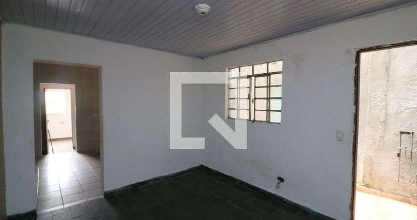 Casa para Aluguel - Cidade Satelite Santa Barbara, 2 Quartos,  100 m² - São Paulo