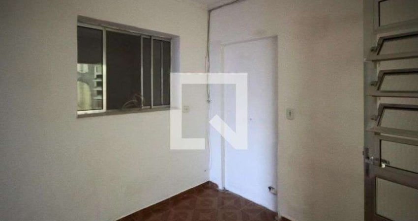 Casa para Aluguel - Sapopemba, 2 Quartos,  48 m² - São Paulo
