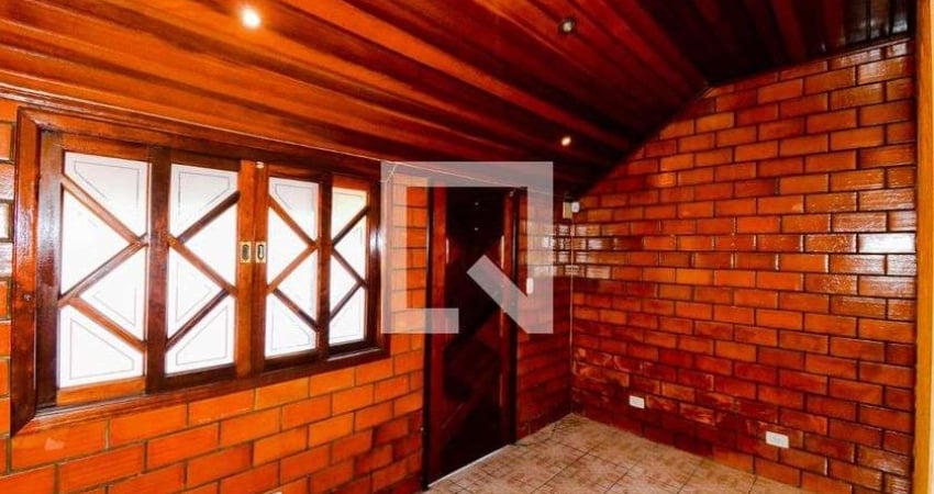 Casa para Aluguel - Taboão, 2 Quartos,  70 m² - Guarulhos
