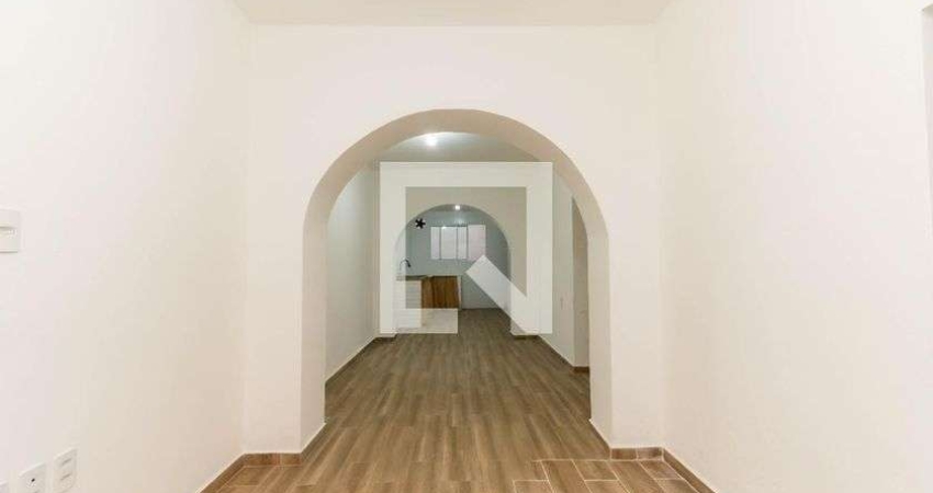 Casa para Aluguel - Jardim Santa Adelia, 2 Quartos,  70 m² - São Paulo