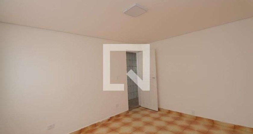 Casa para Aluguel - Vila Sabrina , 2 Quartos,  105 m² - São Paulo