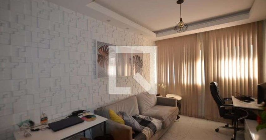 Casa para Aluguel - Campo Grande, 2 Quartos,  103 m² - Rio de Janeiro