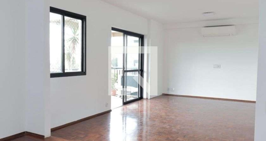 Apartamento para Aluguel - Moema, 3 Quartos,  120 m² - São Paulo