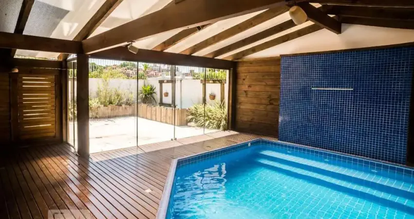 Casa para Aluguel - Três Figueiras, 5 Quartos,  330 m² - Porto Alegre