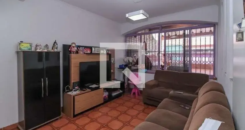 Casa para Aluguel - Jardim Teresa, 4 Quartos,  135 m² - São Paulo