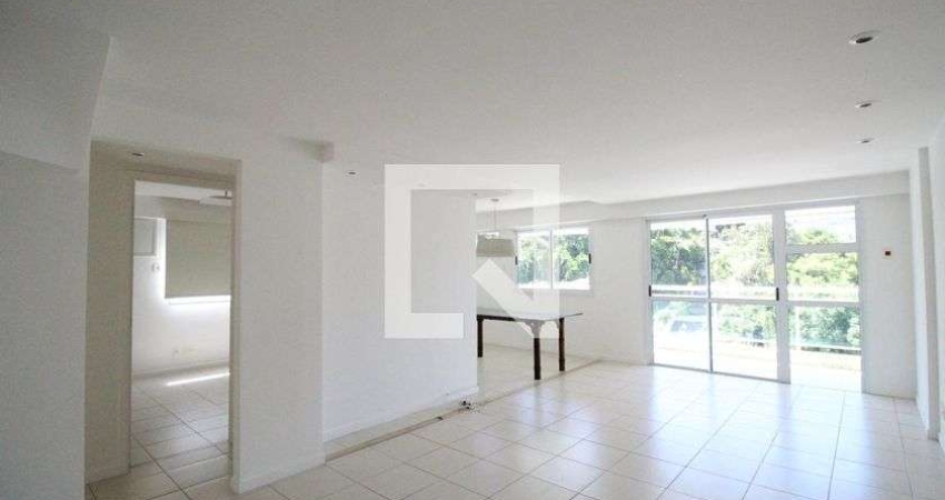 Cobertura para Aluguel - Freguesia , 3 Quartos,  250 m² - Rio de Janeiro