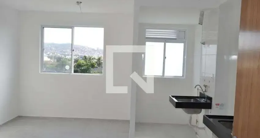 Apartamento para Aluguel - Del Castilho, 2 Quartos,  36 m² - Rio de Janeiro