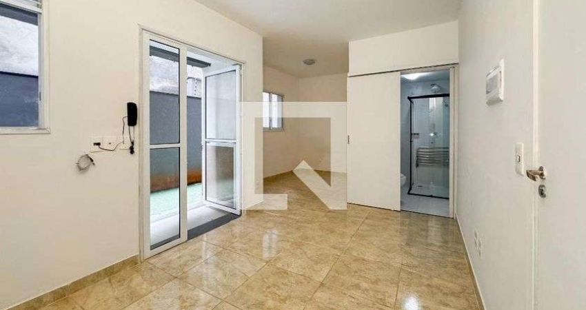 Kitnet / Stúdio para Aluguel - Liberdade, 1 Quarto,  38 m² - São Paulo