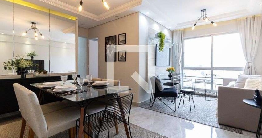 Apartamento para Aluguel - Aclimação, 3 Quartos,  65 m² - São Paulo