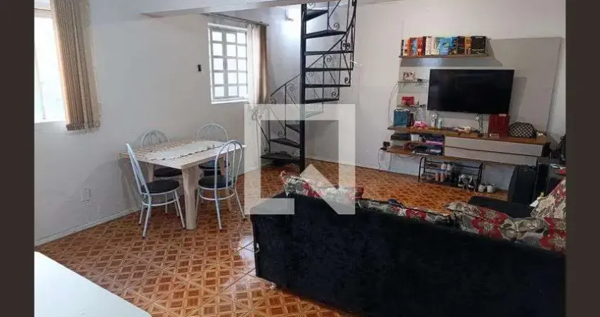 Casa para Aluguel - Partenon, 2 Quartos,  90 m² - Porto Alegre