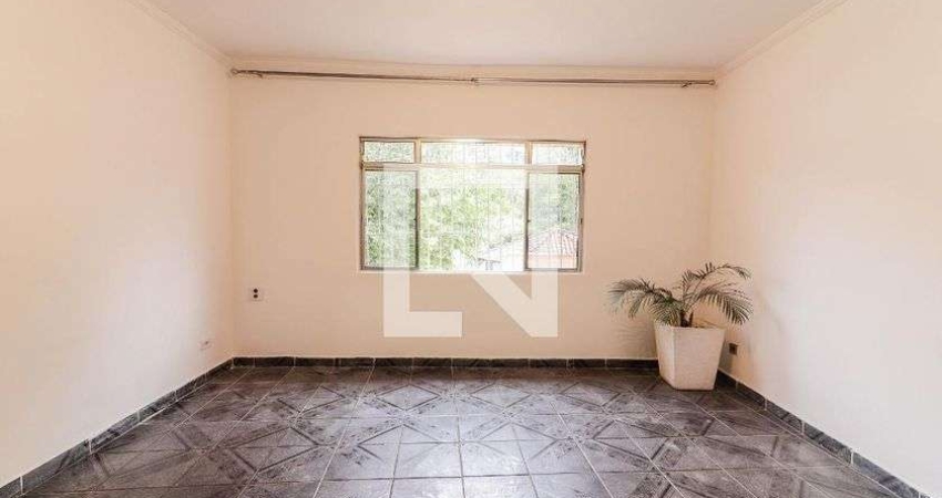 Casa para Aluguel - Jardim das Esmeraldas, 3 Quartos,  129 m² - São Paulo