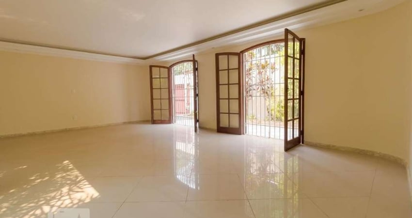 Casa para Aluguel - Jardim das Palmeiras, 3 Quartos,  350 m² - Campinas
