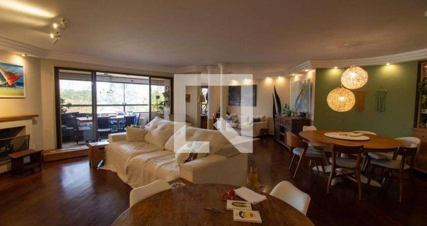 Apartamento para Aluguel - Chácara Santo Antonio, 3 Quartos,  190 m² - São Paulo