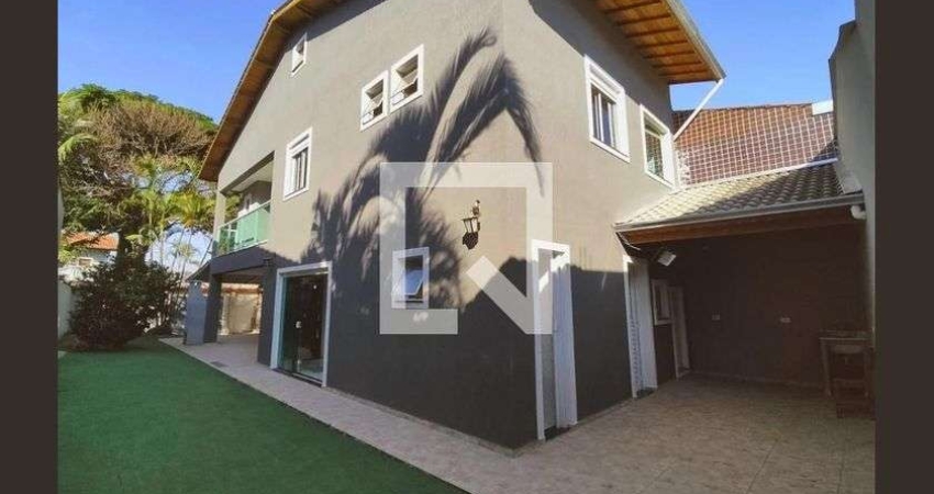 Casa para Aluguel - Santa Cruz, 2 Quartos,  103 m² - Belo Horizonte
