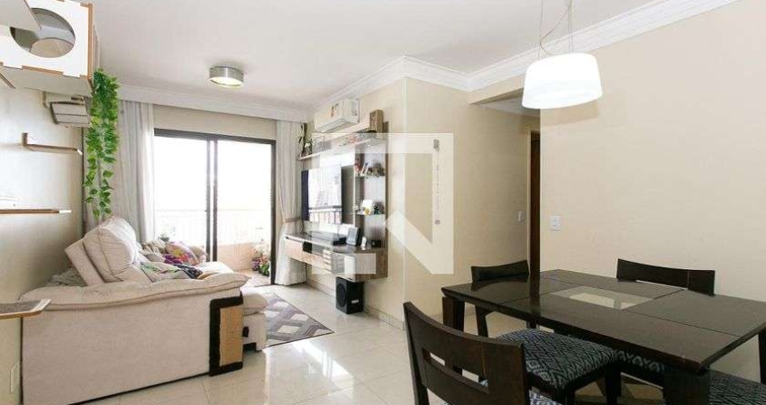 Apartamento para Aluguel - Tatuapé, 3 Quartos,  74 m² - São Paulo