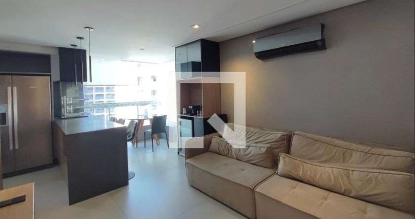 Apartamento para Aluguel - Cambuí, 1 Quarto,  51 m² - Campinas