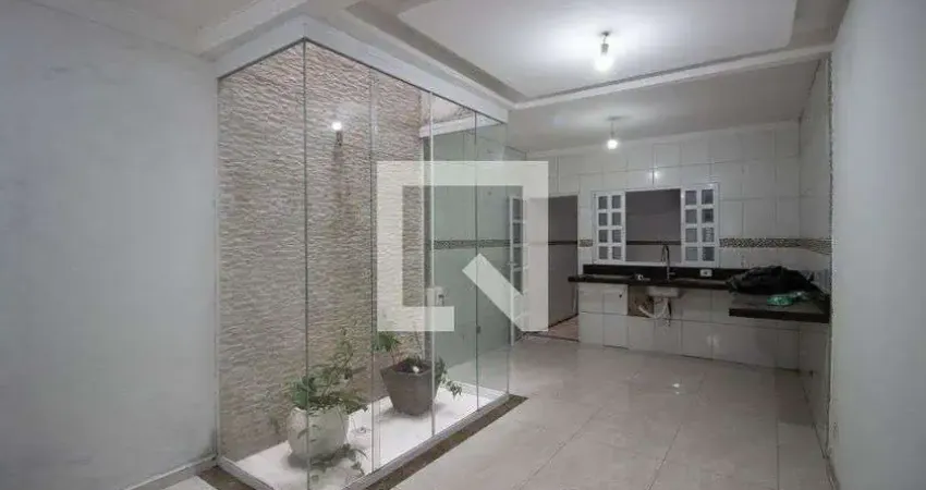 Casa para Aluguel - Itaquera, 2 Quartos,  65 m² - São Paulo