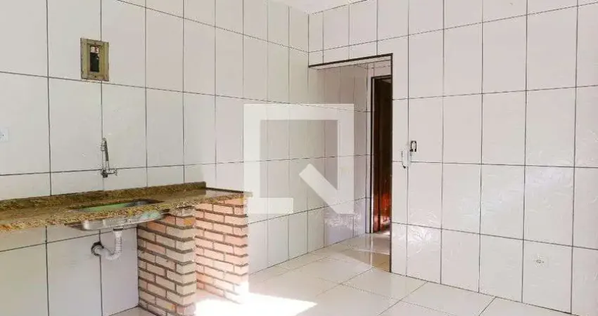 Casa para Aluguel - Parque João Ramalho, 1 Quarto,  45 m² - Santo André