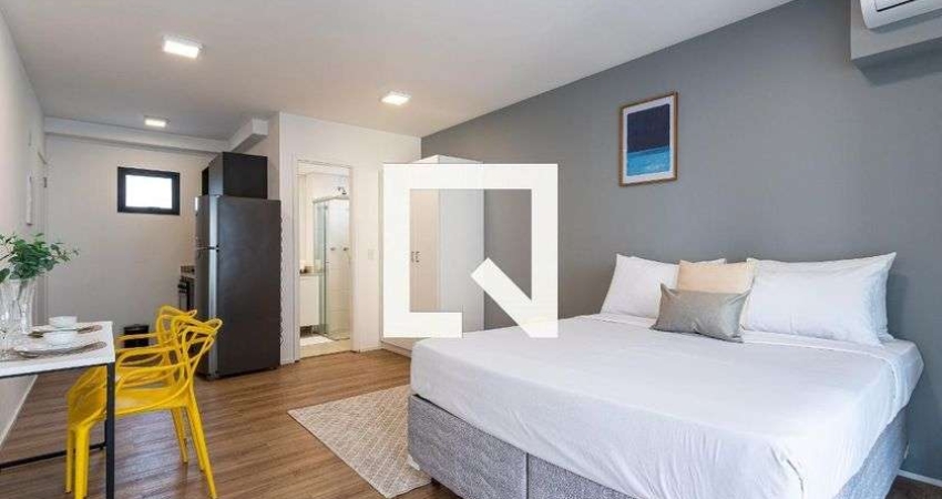 Kitnet / Stúdio para Aluguel - Santa Cecília, 1 Quarto,  30 m² - São Paulo