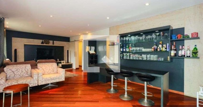 Apartamento para Aluguel - Panamby, 4 Quartos,  211 m² - São Paulo