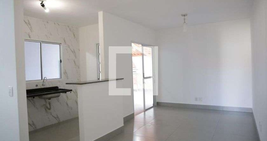 Casa / Sobrado em Condomínio para Aluguel - Setor Faicalville, 2 Quartos,  65 m² - Goiânia
