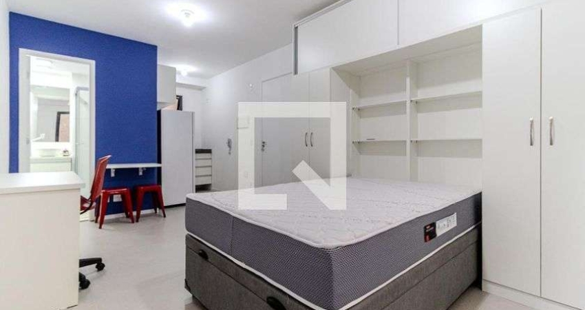 Kitnet / Stúdio para Aluguel - Santa Cecília, 1 Quarto,  24 m² - São Paulo
