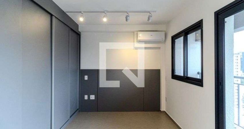 Kitnet / Stúdio para Aluguel - Santa Cecília, 1 Quarto,  26 m² - São Paulo