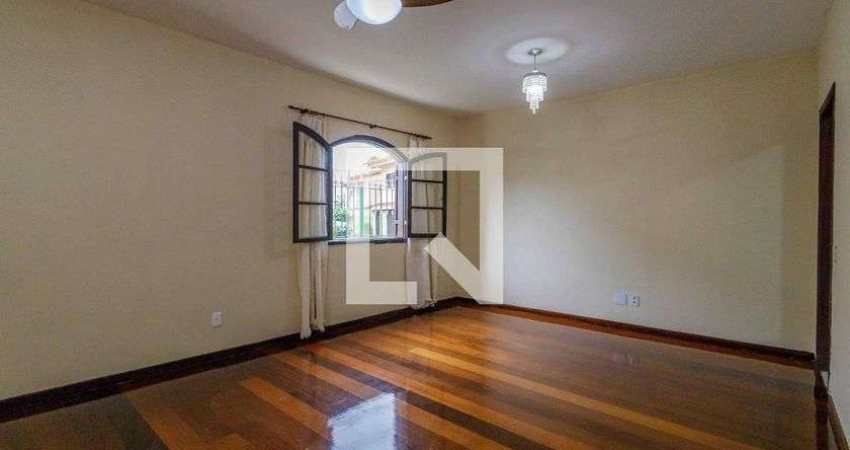 Casa / Sobrado em Condomínio para Aluguel - Vargem Pequena, 4 Quartos,  200 m² - Rio de Janeiro