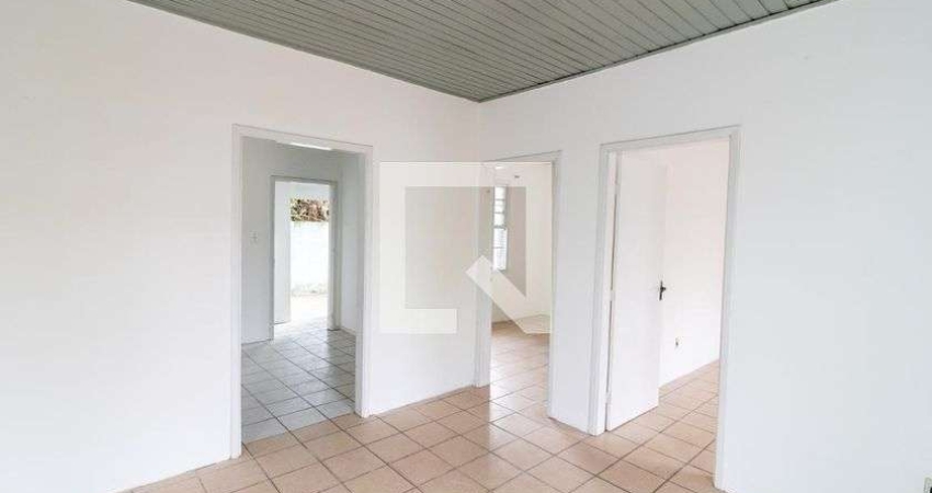 Casa / Sobrado em Condomínio para Aluguel - Medianeira, 2 Quartos,  50 m² - Porto Alegre