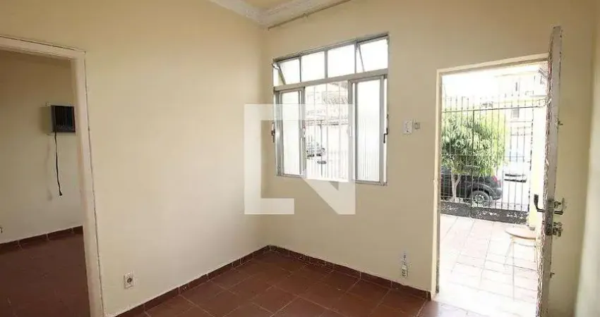 Casa para Aluguel - Pilares, 2 Quartos,  65 m² - Rio de Janeiro