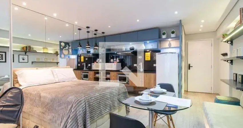 Kitnet / Stúdio para Aluguel - Centro, 1 Quarto,  33 m² - Curitiba