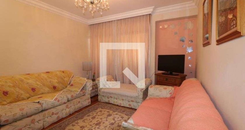 Casa para Aluguel - Parque Jaçatuba, 3 Quartos,  207 m² - Santo André