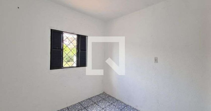 Casa para Aluguel - Sapopemba, 1 Quarto,  25 m² - São Paulo