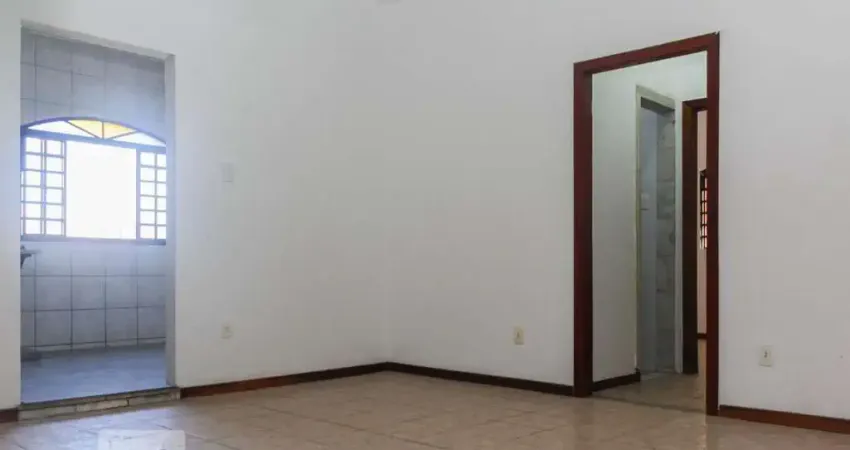 Casa para Aluguel - Jaqueline, 3 Quartos,  100 m² - Belo Horizonte