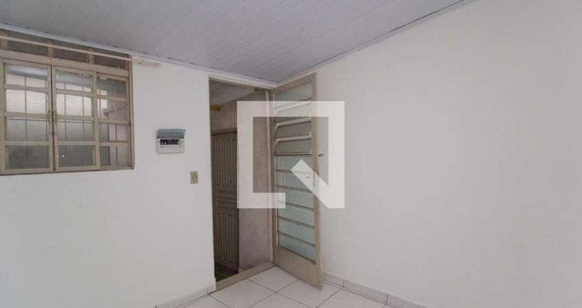 Casa para Aluguel - Vila Zat, 1 Quarto,  54 m² - São Paulo