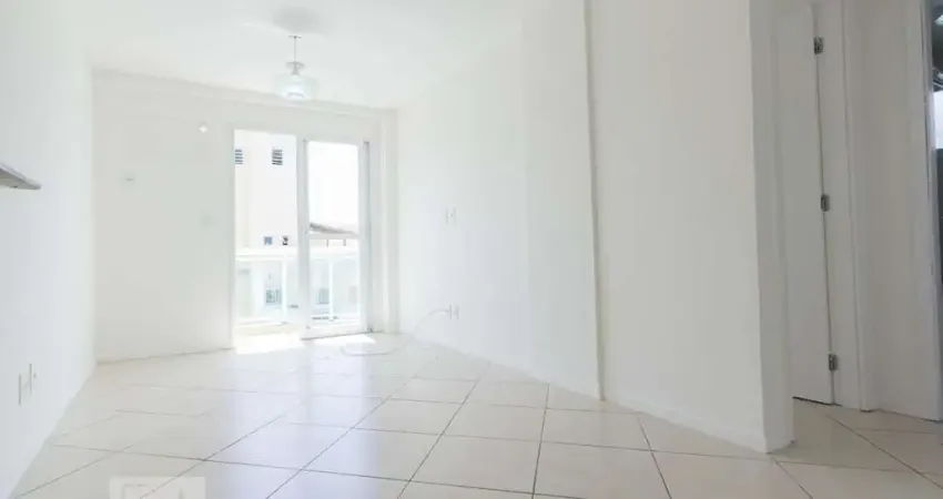 Apartamento para Aluguel - Taquara, 2 Quartos,  65 m² - Rio de Janeiro