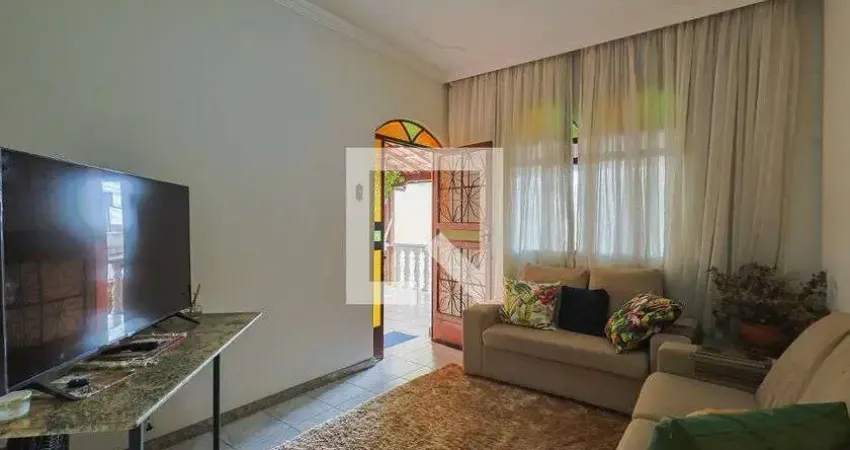 Casa para Aluguel - Pirajá, 3 Quartos,  247 m² - Belo Horizonte
