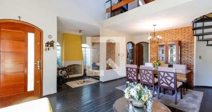 Casa para Aluguel - Vila Constança , 3 Quartos,  209 m² - São Paulo