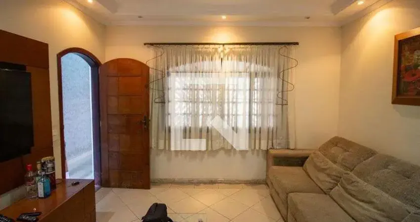 Casa para Aluguel - Itaquera, 3 Quartos,  300 m² - São Paulo