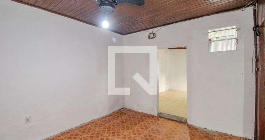 Casa para Aluguel - Sarandi, 2 Quartos,  130 m² - Porto Alegre